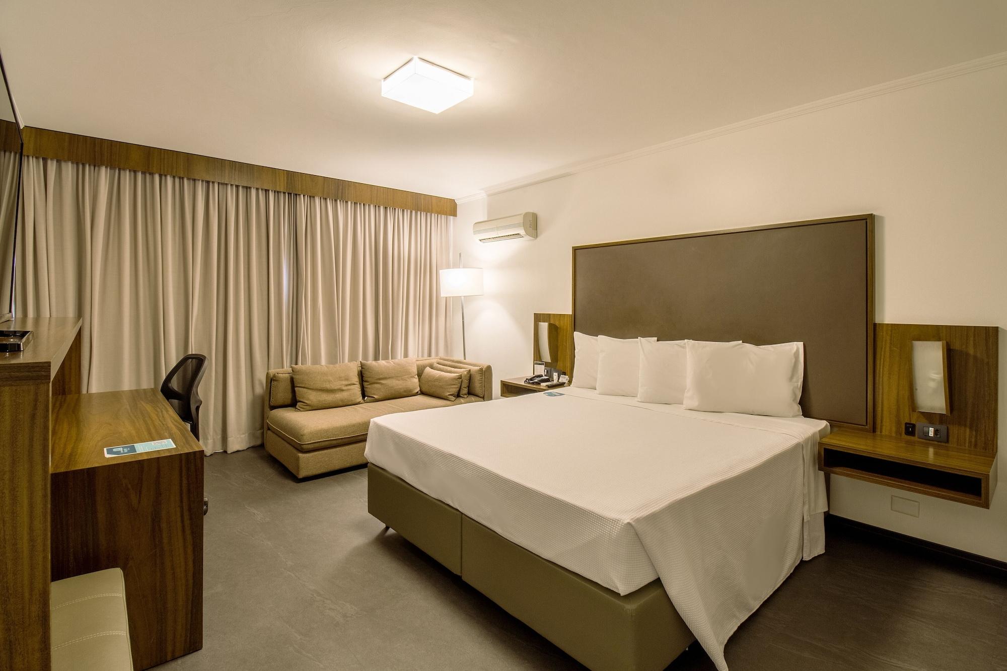 Hotel Deville Business Maringá Extérieur photo