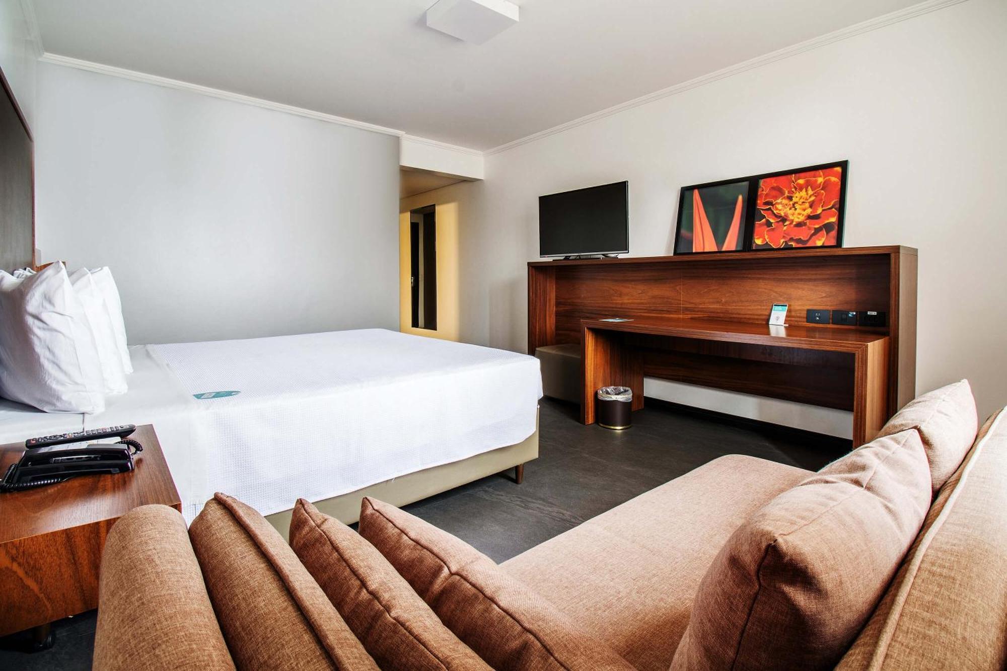 Hotel Deville Business Maringá Extérieur photo